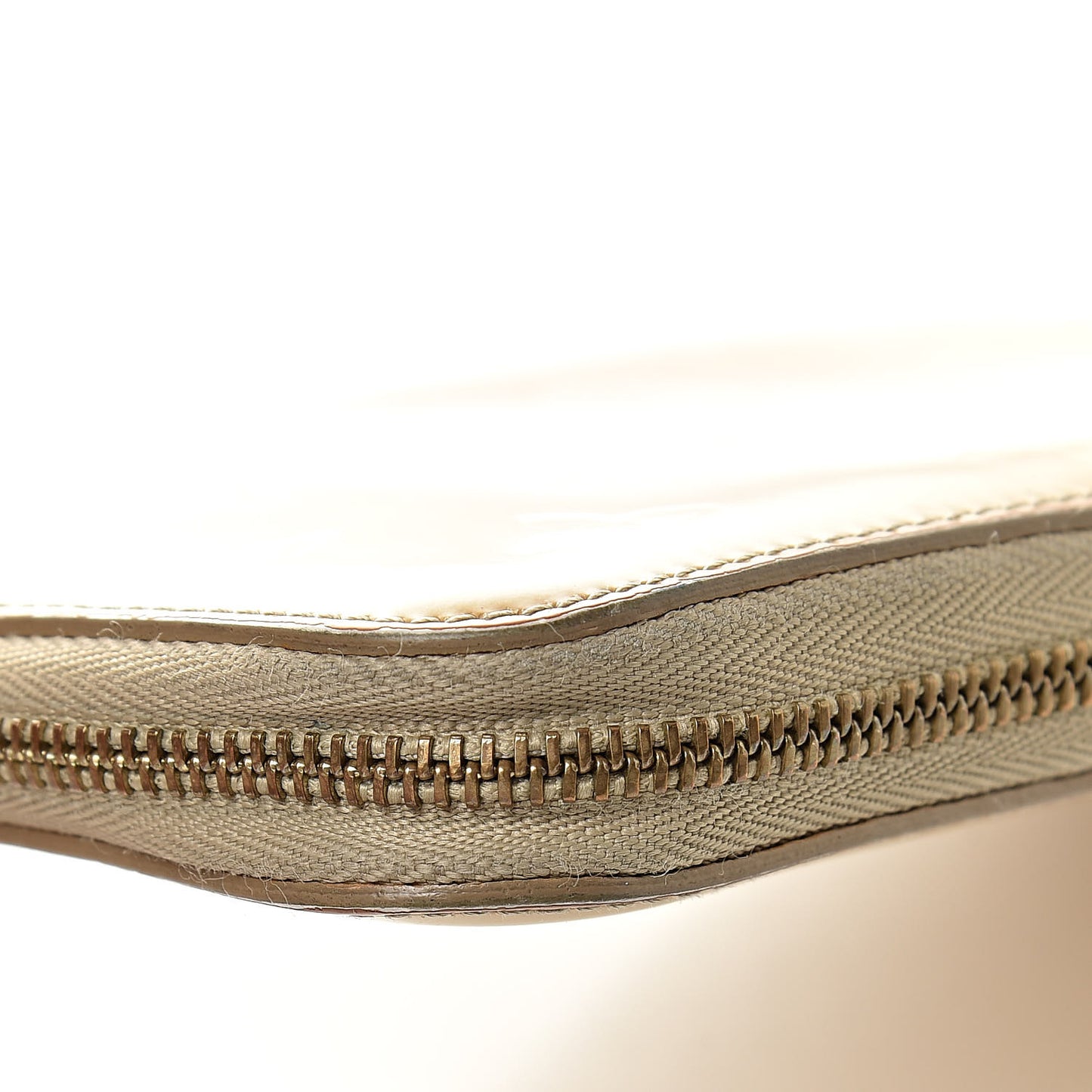 Vernis Zippy Compact Wallet Gold
