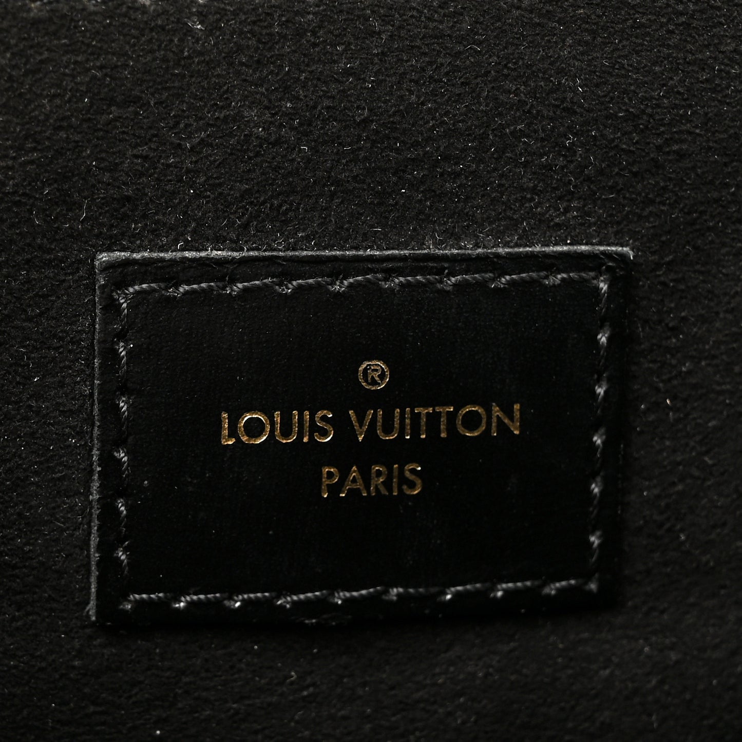 Reverse Monogram Pochette Metis