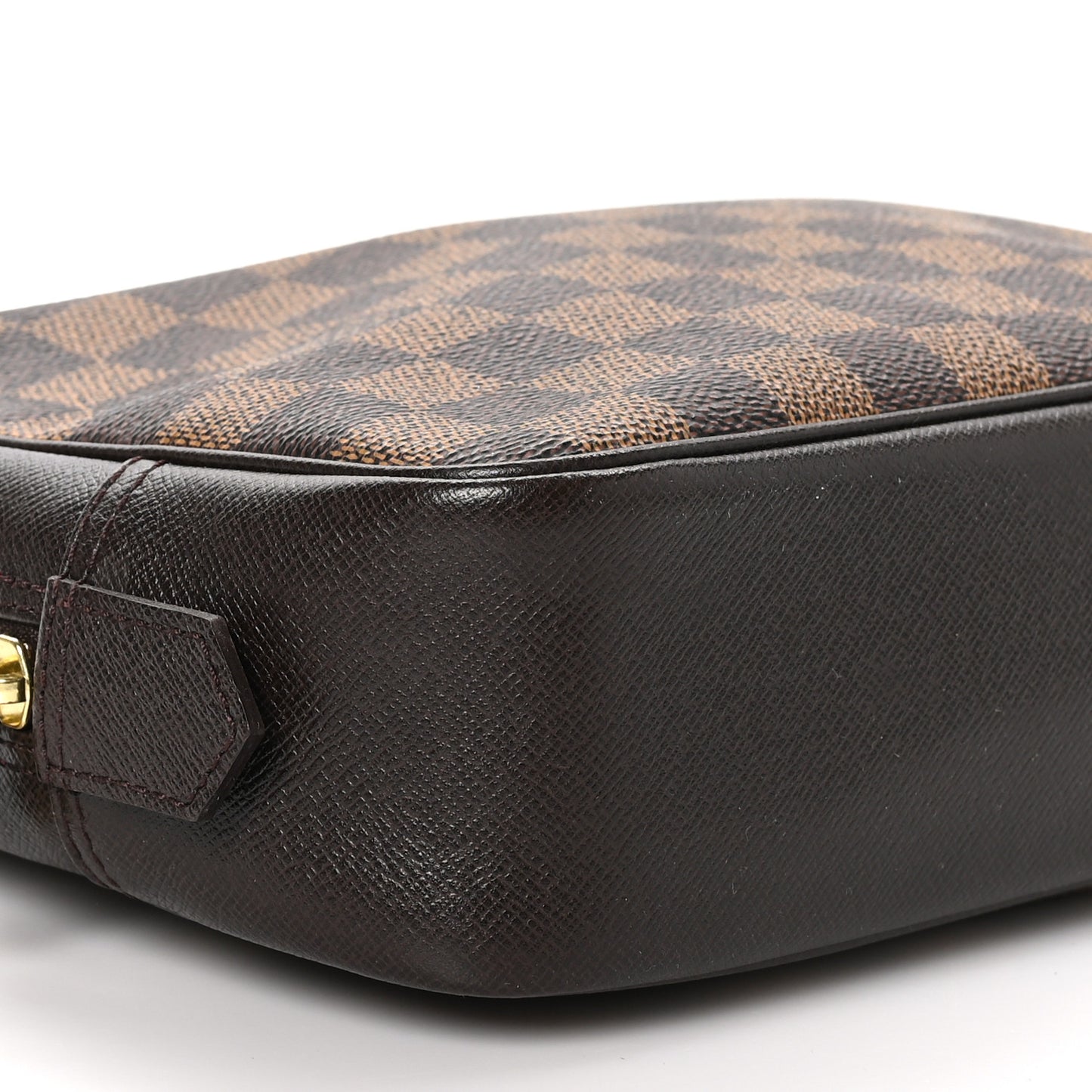 Damier Ebene Trousse Toilette 28