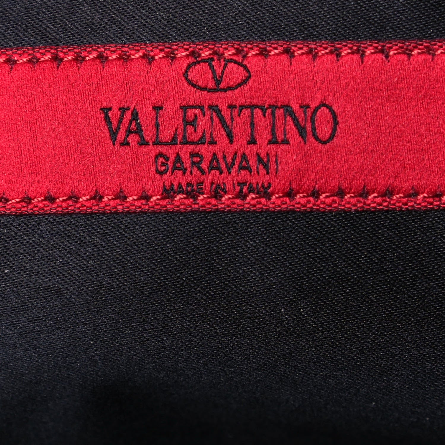 Valentino Garavani Vitello Large Rockstud Zip Pouch Black 6 of 10