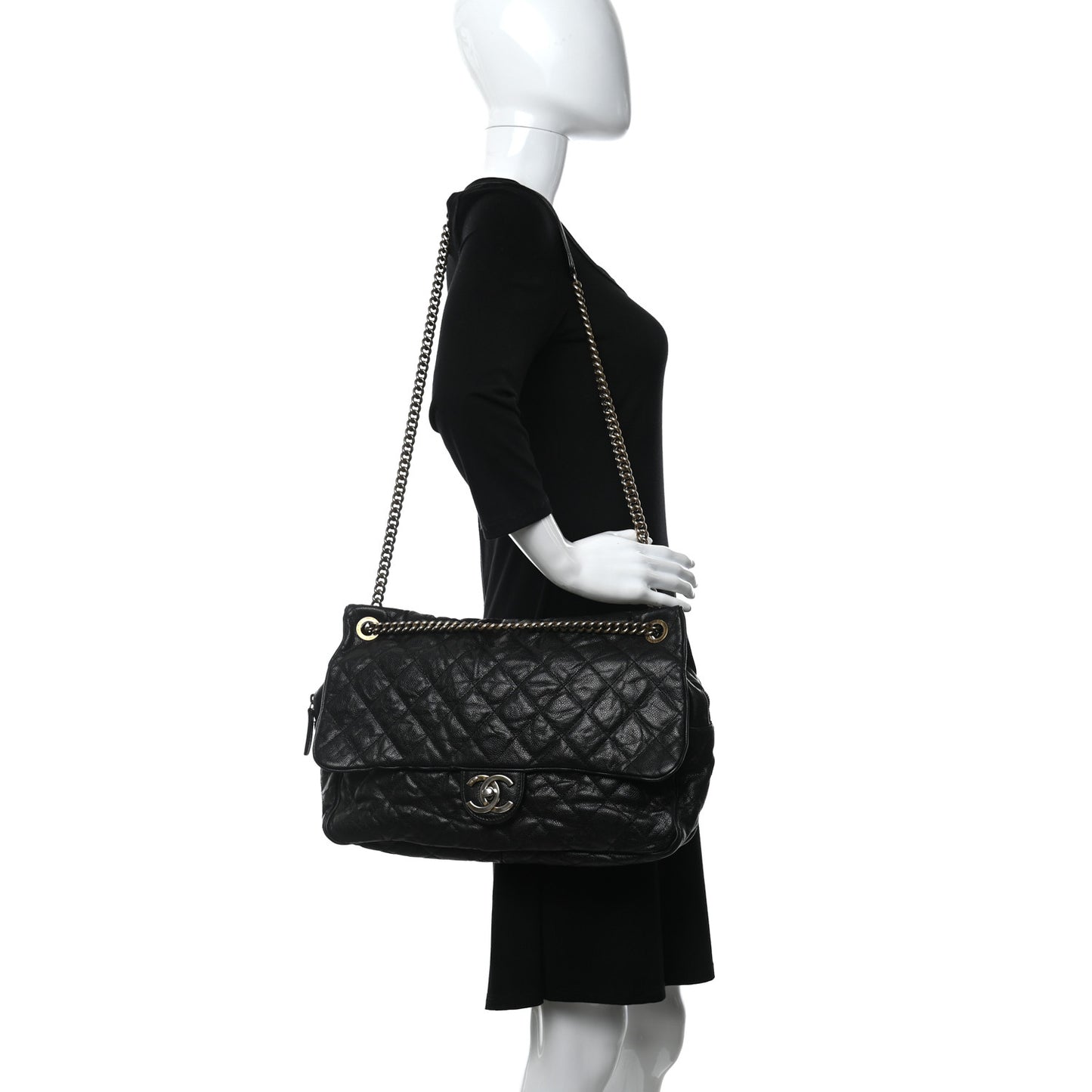 Crumpled Grained Calfskin Quilted Maxi Shiva Flap Black