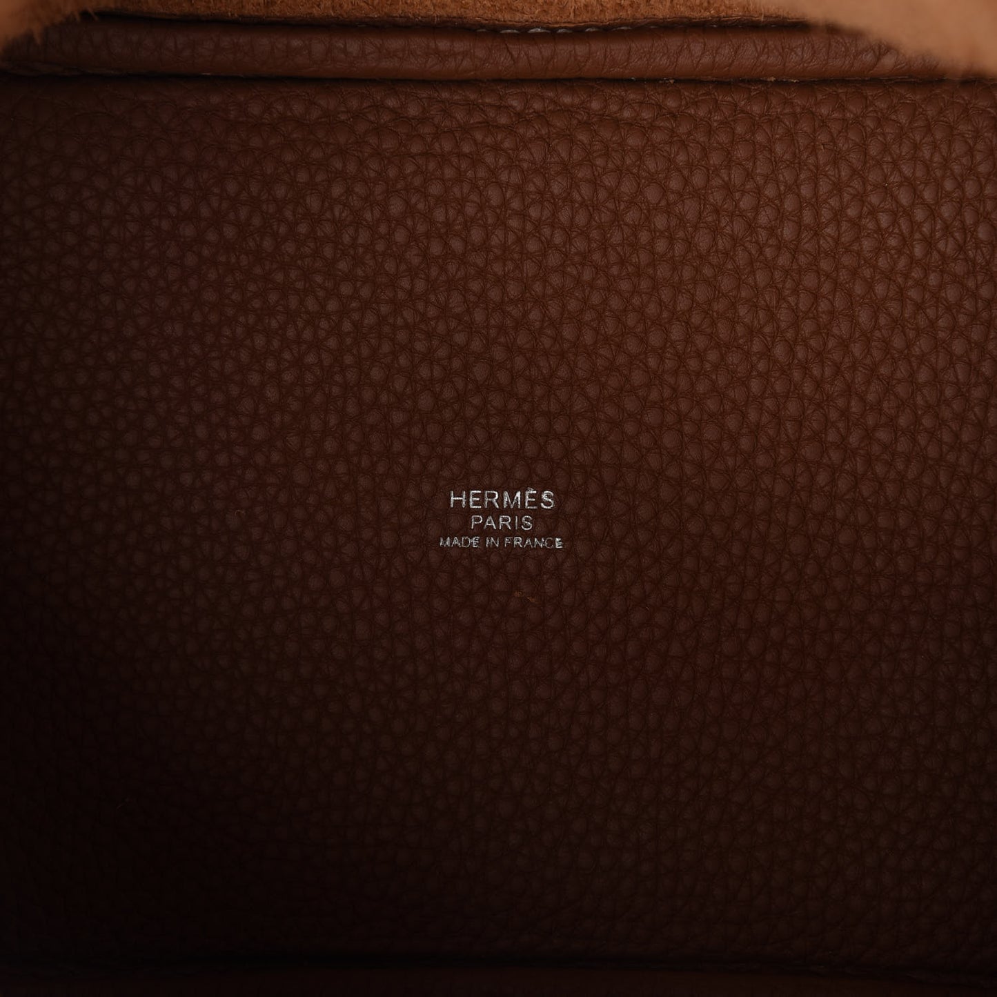 Taurillon Clemence Picotin Lock 18 PM Gold