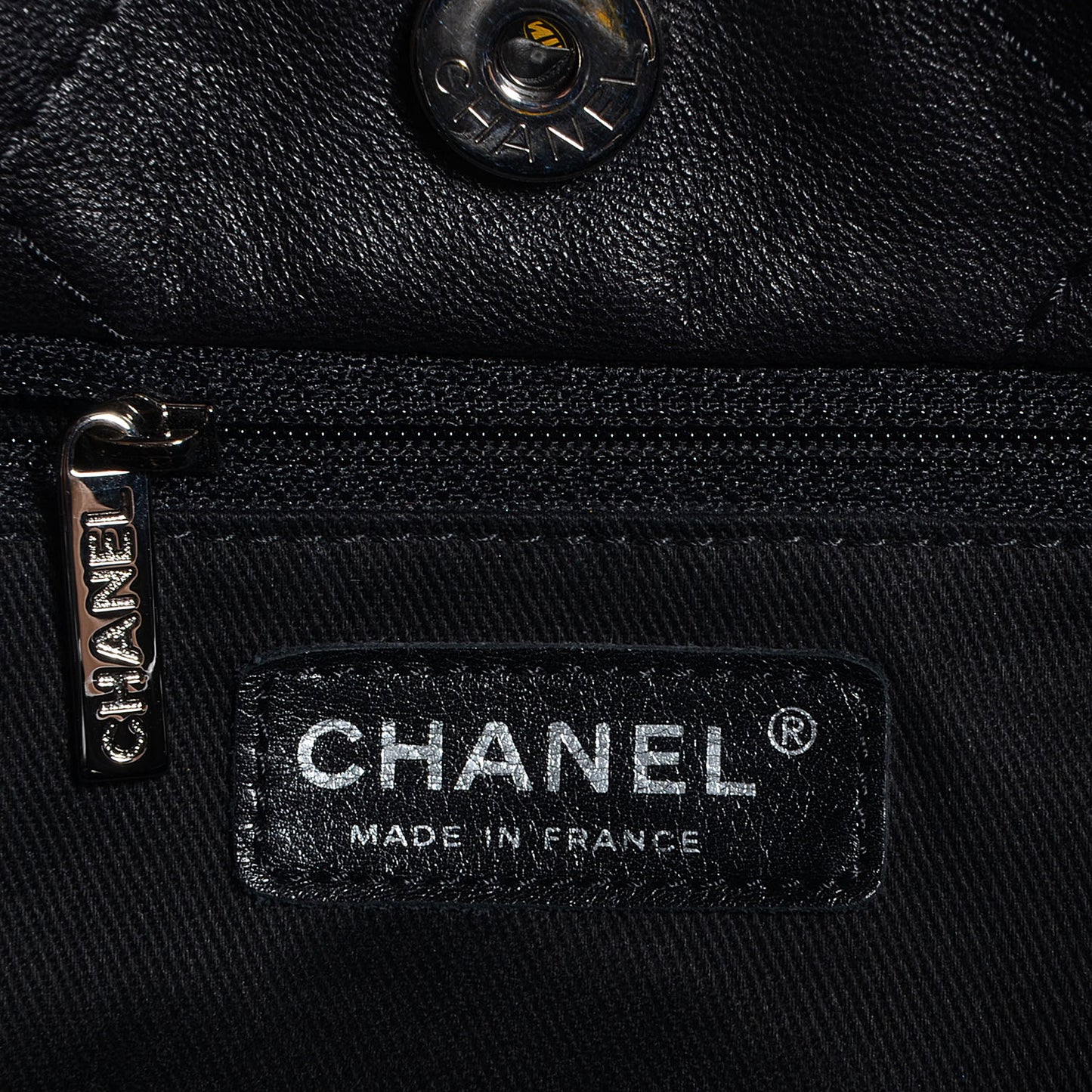 Lambskin Soft Touch Shoulder Bag Black