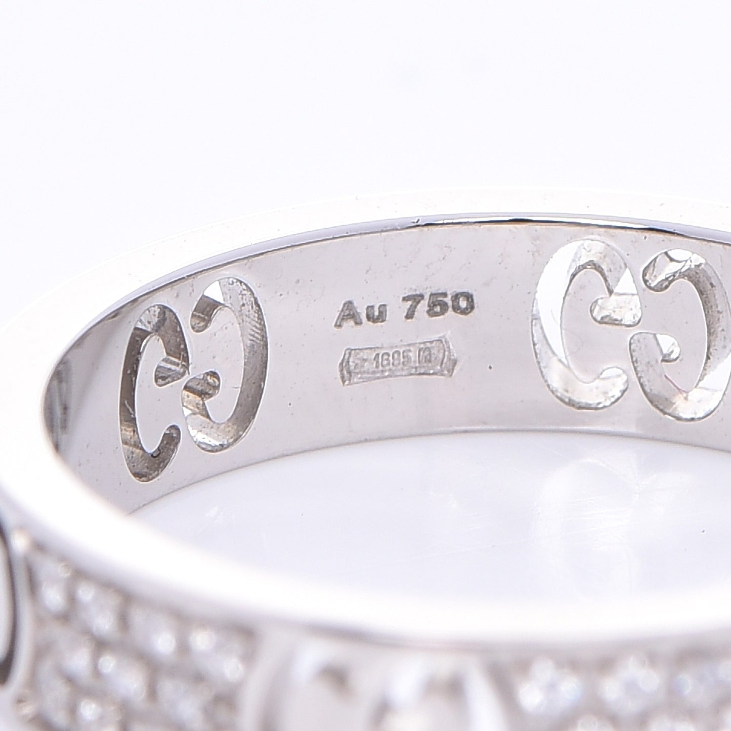 18K White Gold Diamond Icon Stardust Ring 52 6