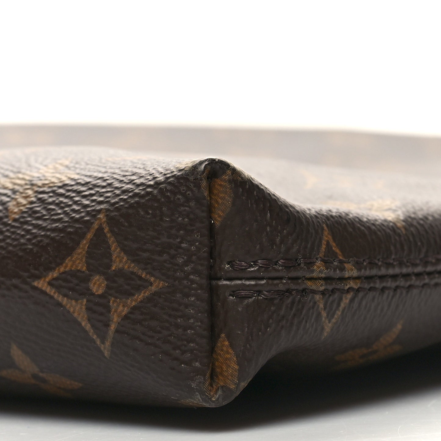 Monogram Carry It