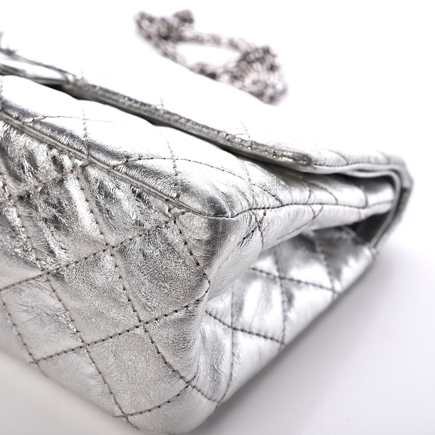 Metallic Aged Calfskin Quilted 2.55 Reissue 226 Flap Silver