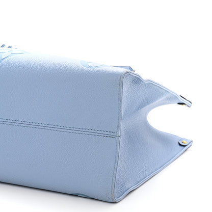 Louis Vuitton Empreinte Monogram Giant By The Pool Onthego MM Summer Blue 9 of 11