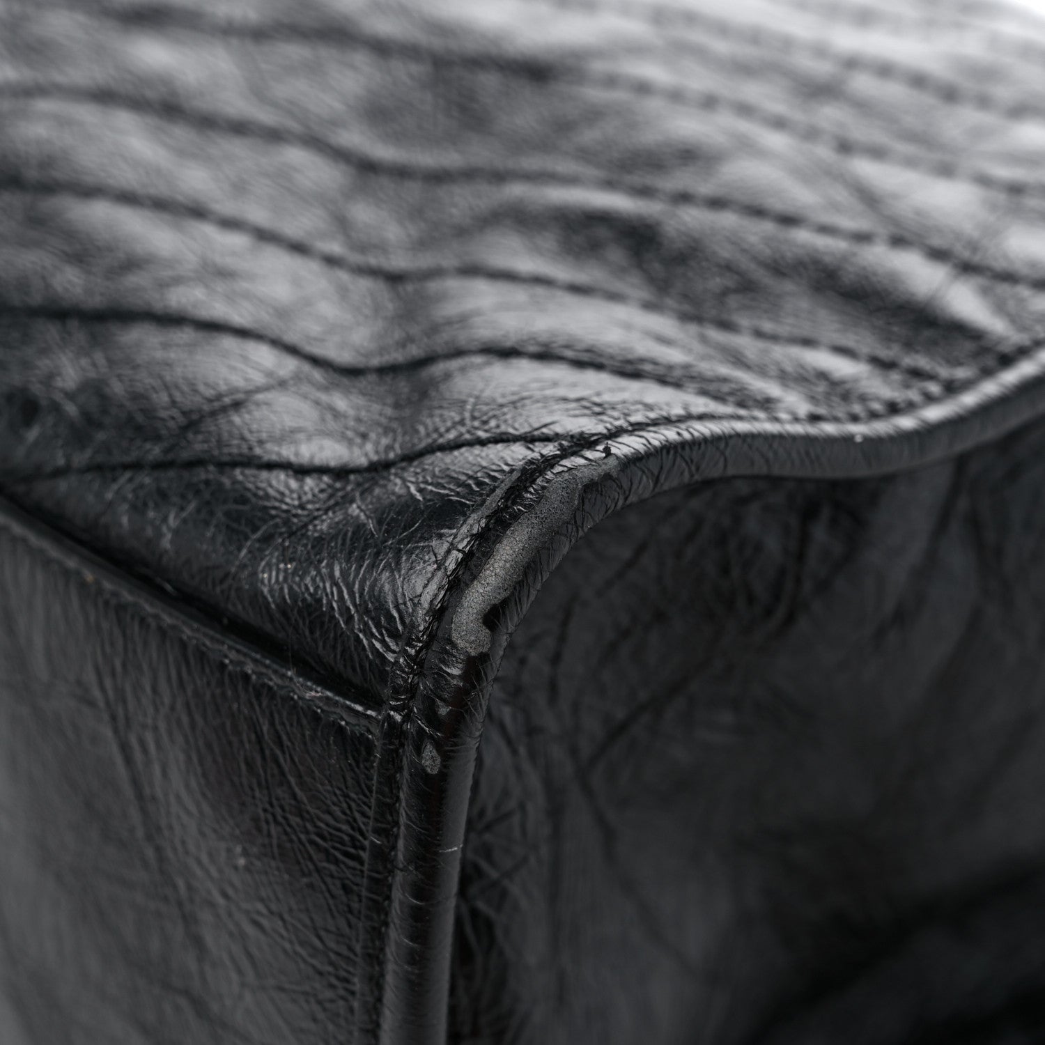 Saint Laurent Crinkled Calfskin Matelasse Monogram Niki Shoulder Bag Black 10 of 14