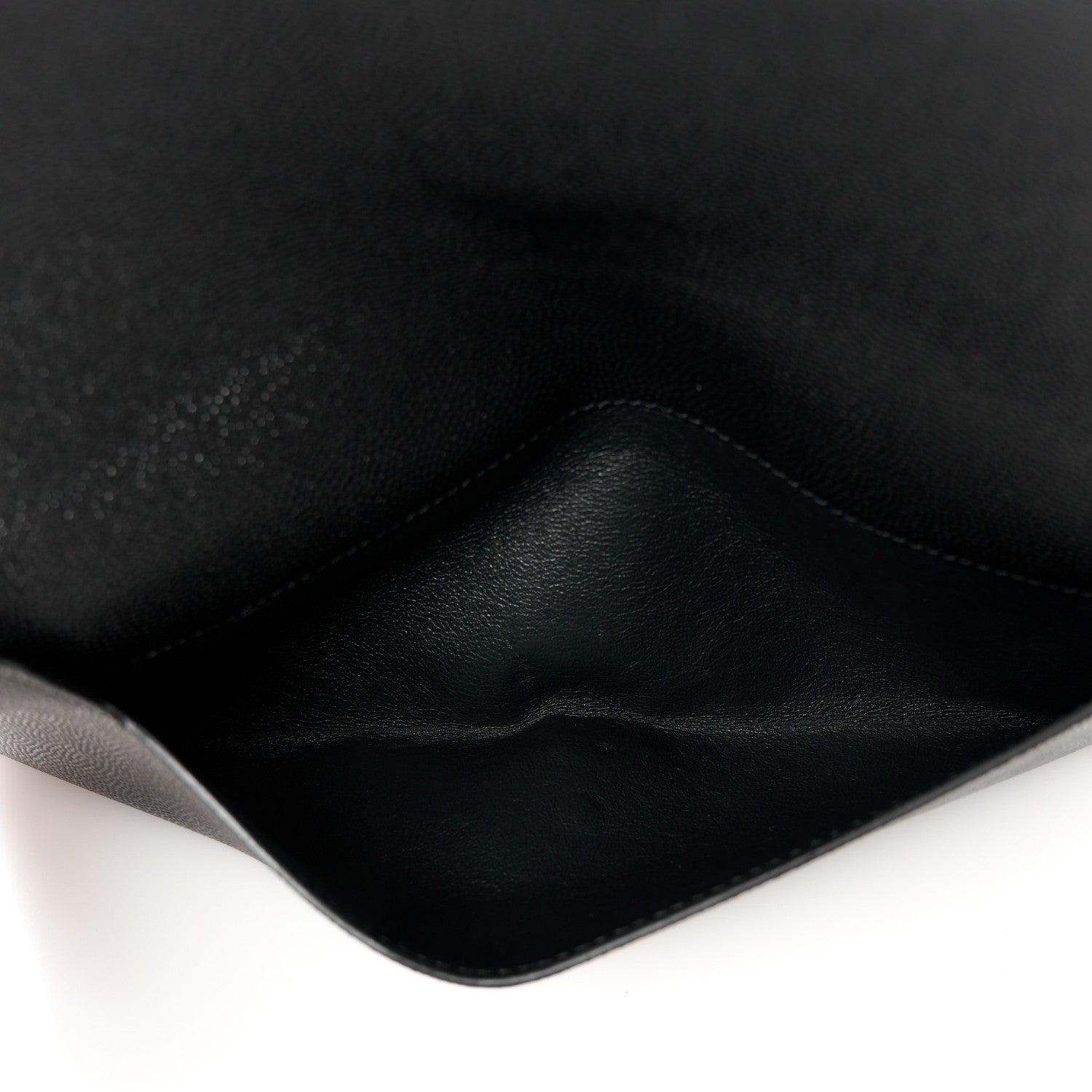 Saint Laurent Grain De Poudre Monogram Uptown Wallet Black 10 of 11