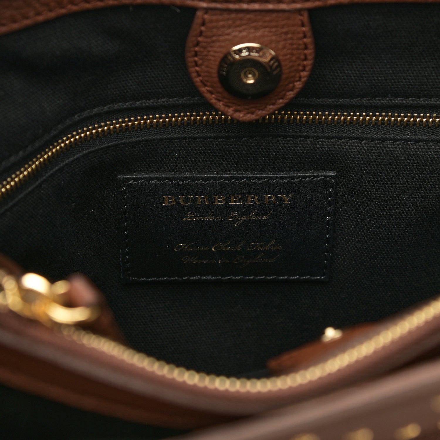 Burberry Grainy Calfskin Studded Medium Banner Tote Tan 5 of 10