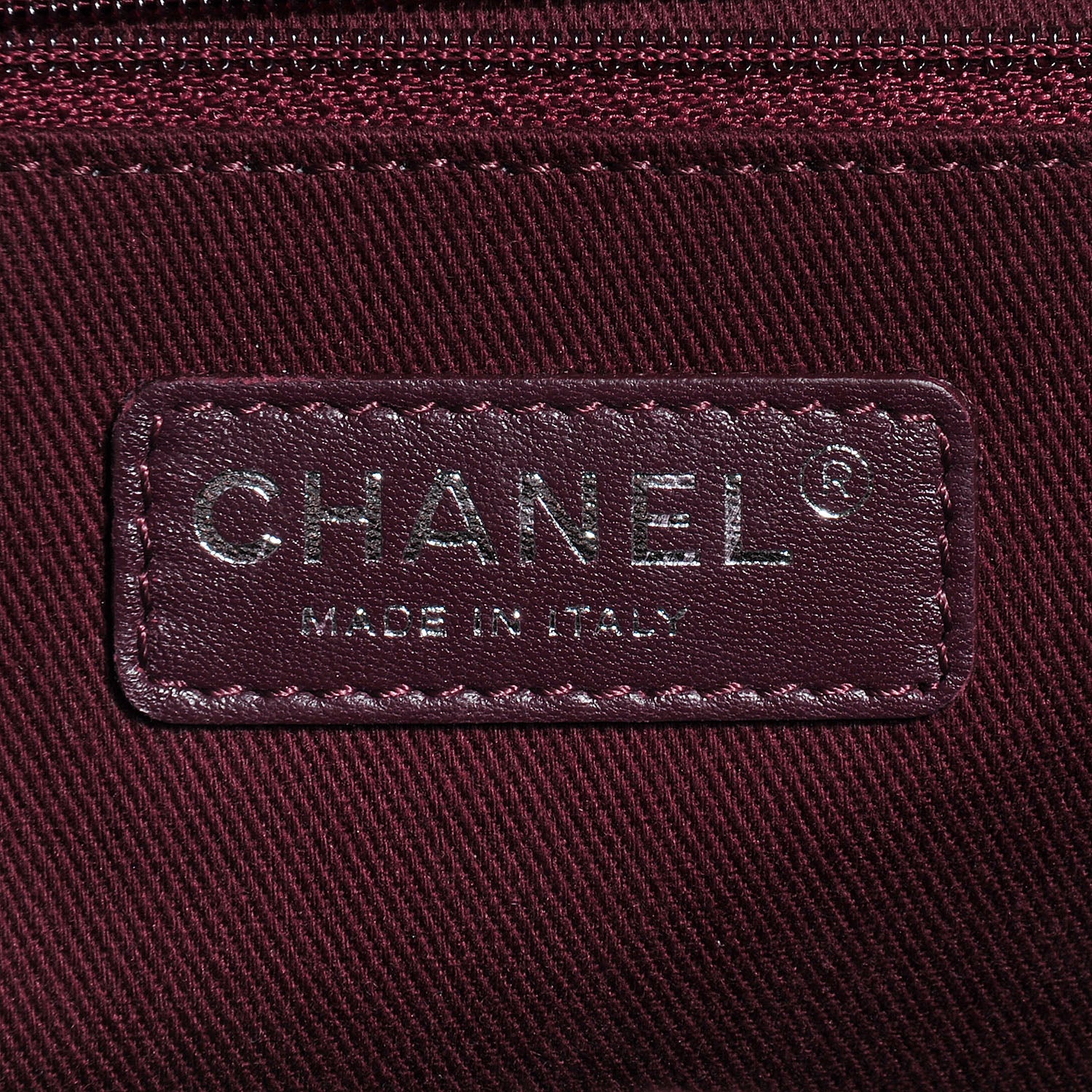 Chanel Washed Toile Large Graffiti On The Pavements Messenger Khaki Multicolor 8 of 9