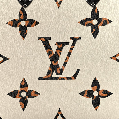 Louis Vuitton Monogram Giant Jungle Onthego GM Ivory 7 of 13