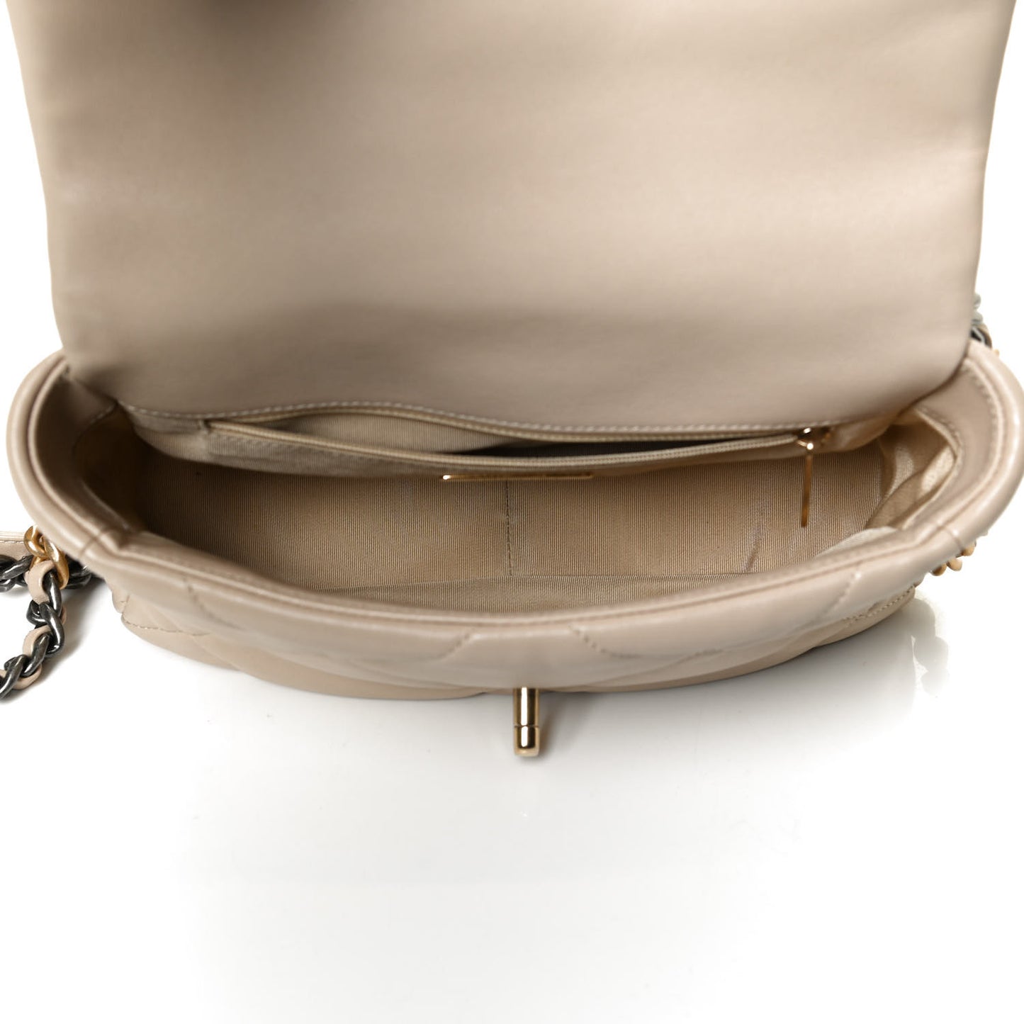 Lambskin Quilted Medium Chanel 19 Flap Light Beige