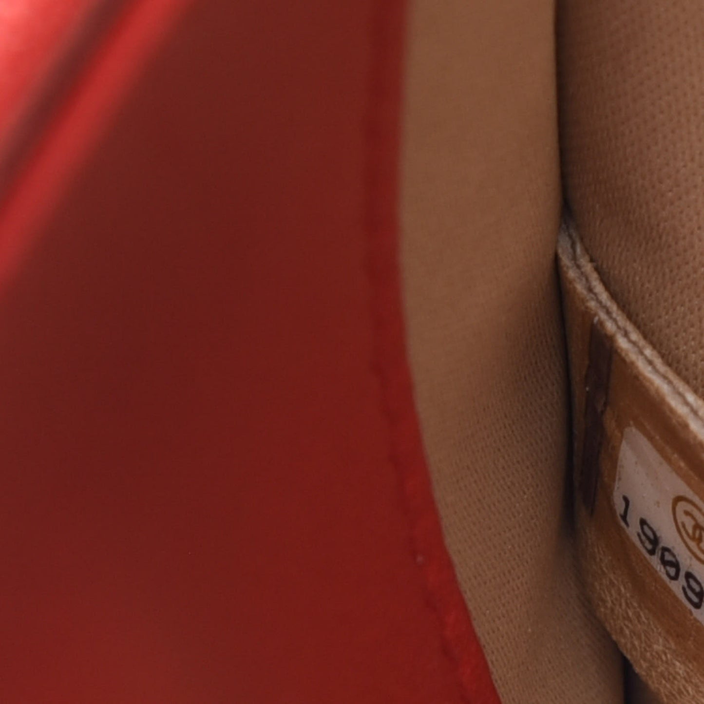 Lambskin Quilted Golden Class Wallet on Chain WOC Red