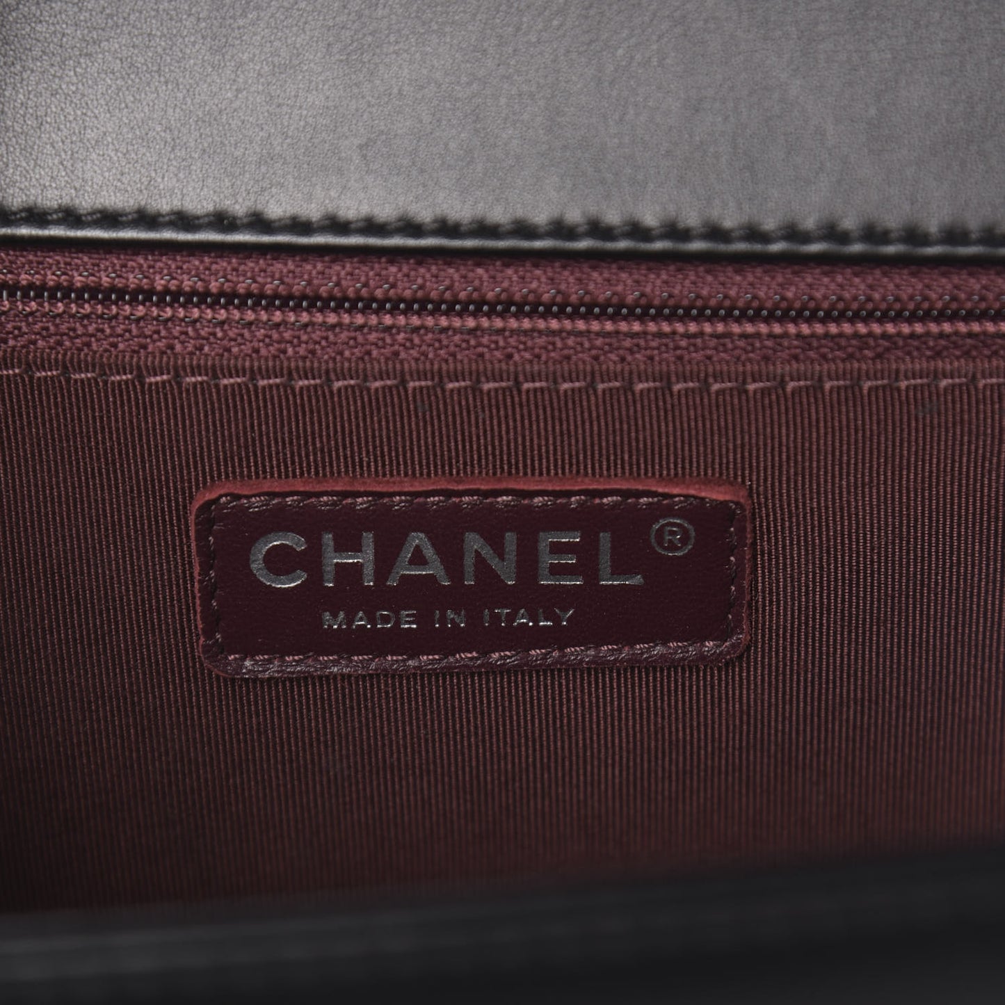 Lambskin Chevron Quilted New Medium Boy Flap Black