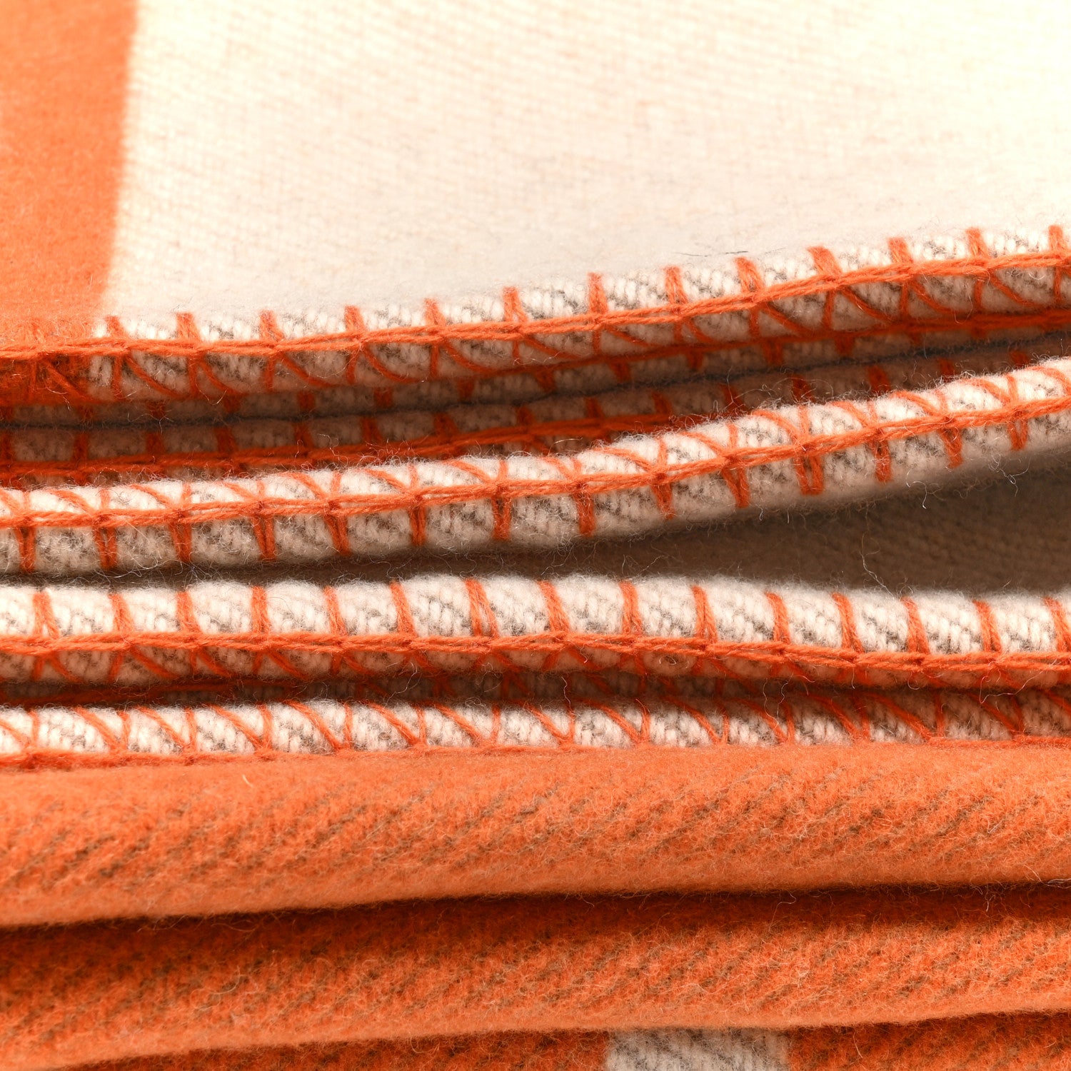 Hermes Wool Cashmere Signature Classic Avalon Blanket Ecru Potiron 4 of 4