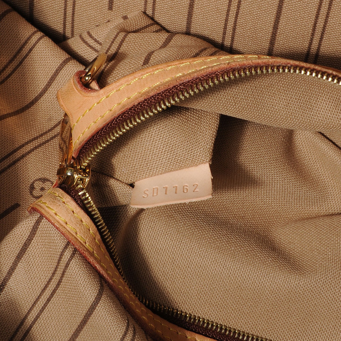 Monogram Delightful GM