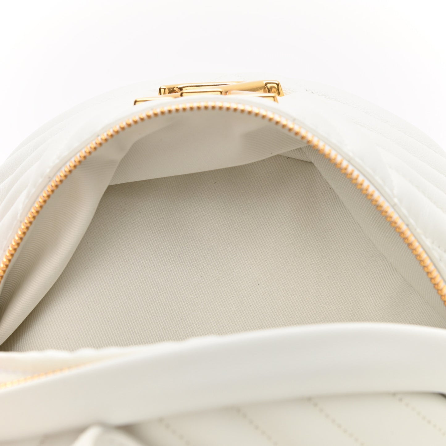 Calfskin New Wave Bumbag Snow