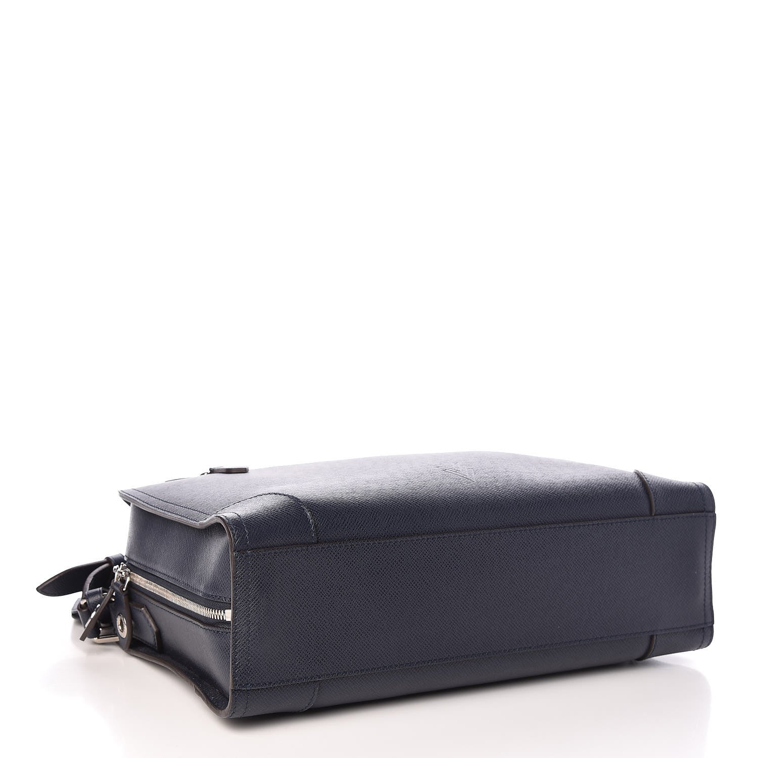Louis Vuitton Taiga Nikolai MM Messenger Indigo 4 of 9