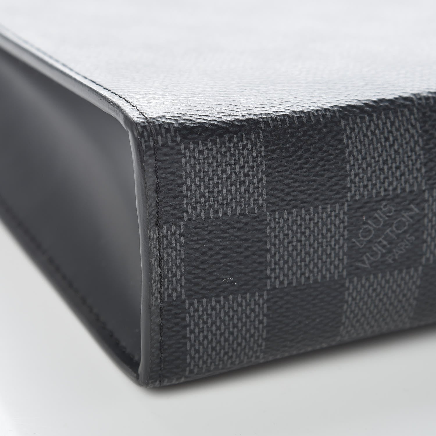 Louis Vuitton Damier Graphite Pochette Voyage MM 7 of 9