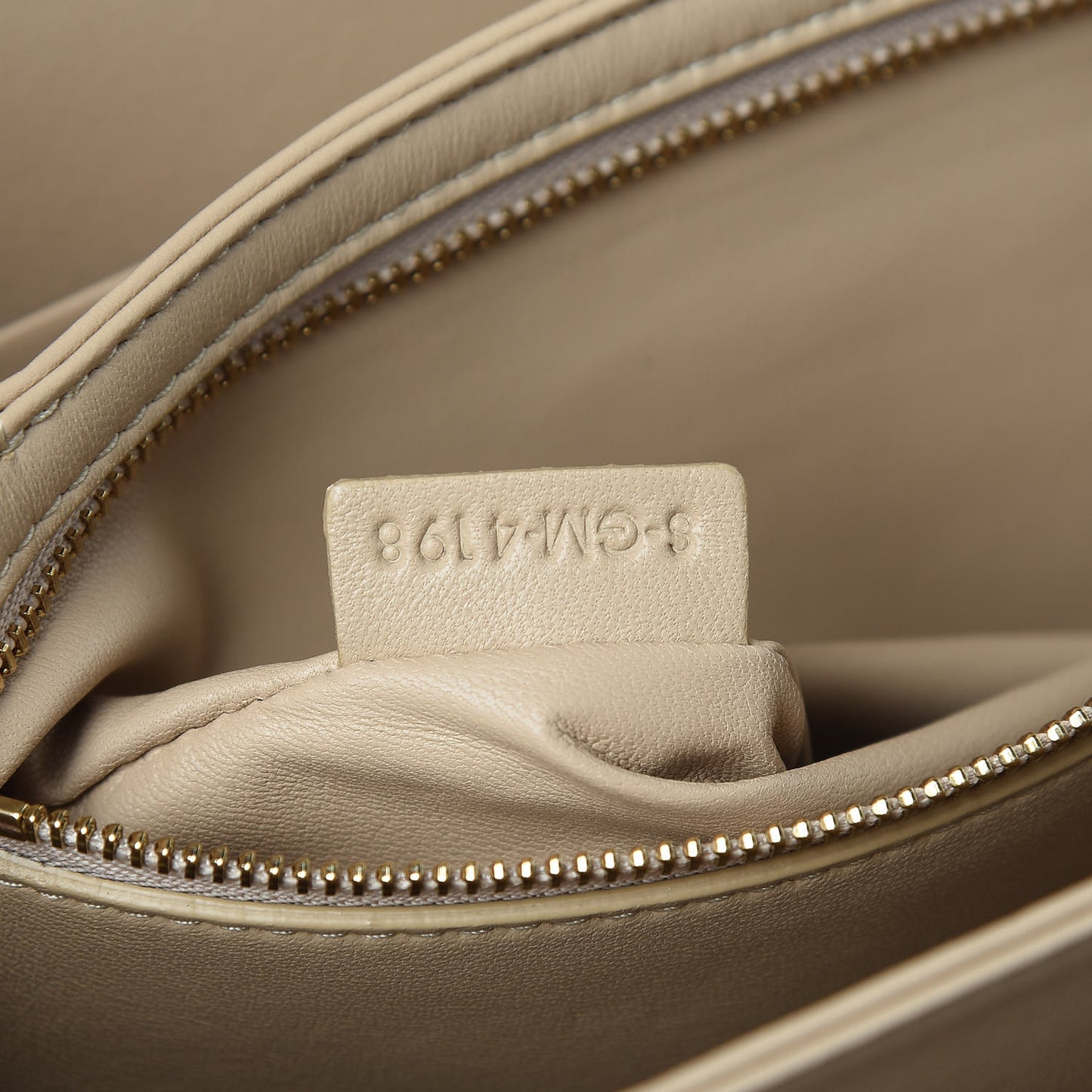 Shiny Calfskin Large Triomphe Nude