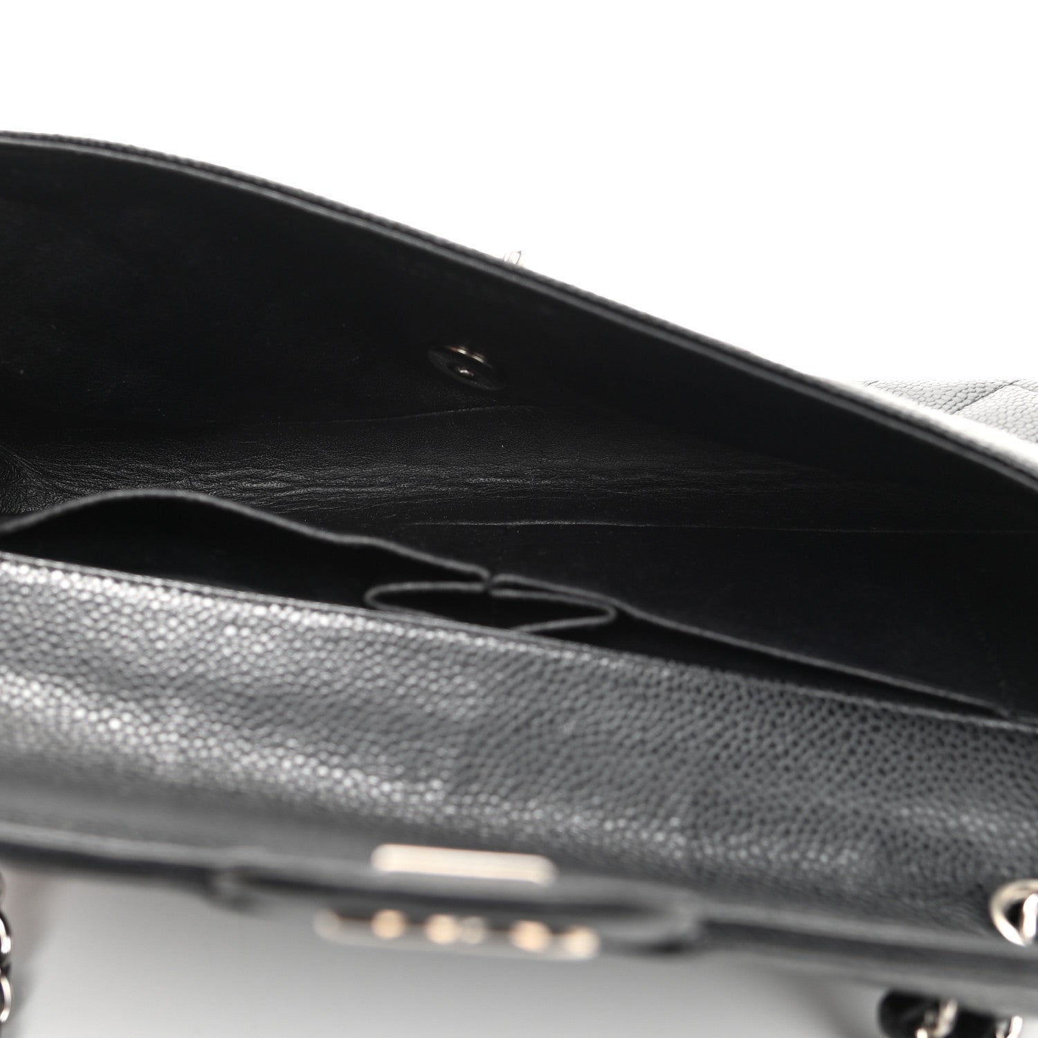 Chanel Caviar Quilted East West Flap Black 5 of 9
