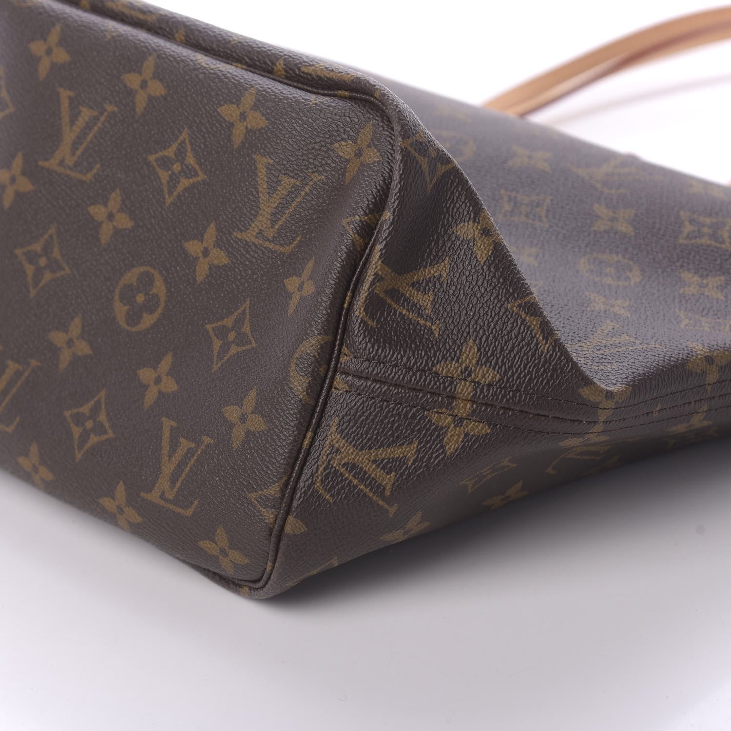 Louis Vuitton Monogram Neverfull MM 7 of 10