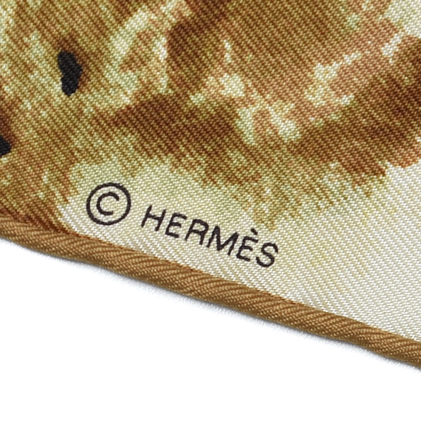 Silk Tigre du Bengale Scarf 90 Vert Camel Beige
