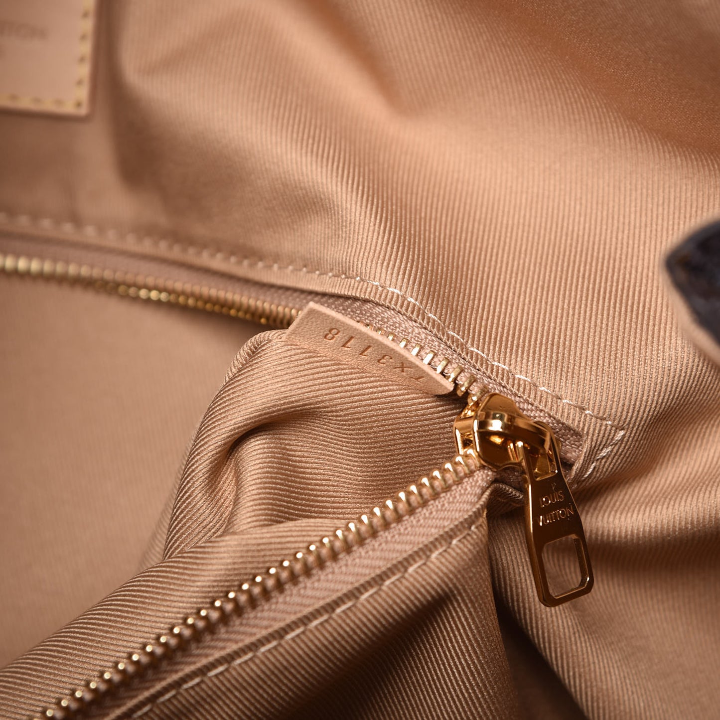 Monogram Graceful MM