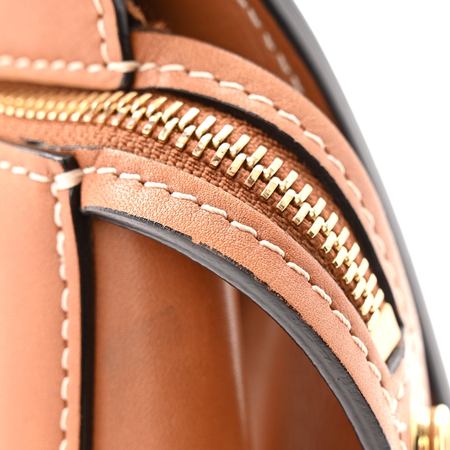 Smooth Calfskin Medium Edge Shoulder Bag Camel
