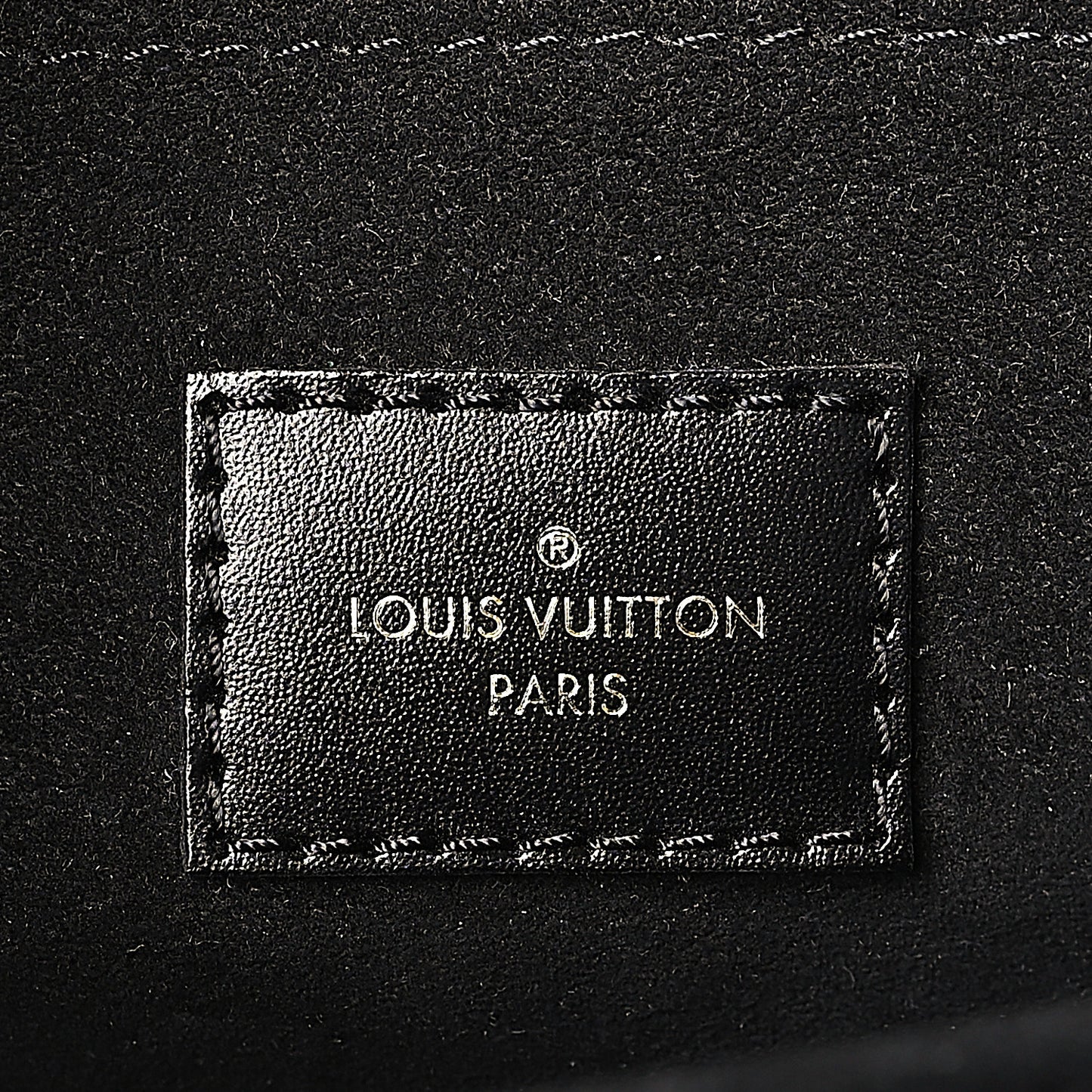 Reverse Monogram Pochette Metis