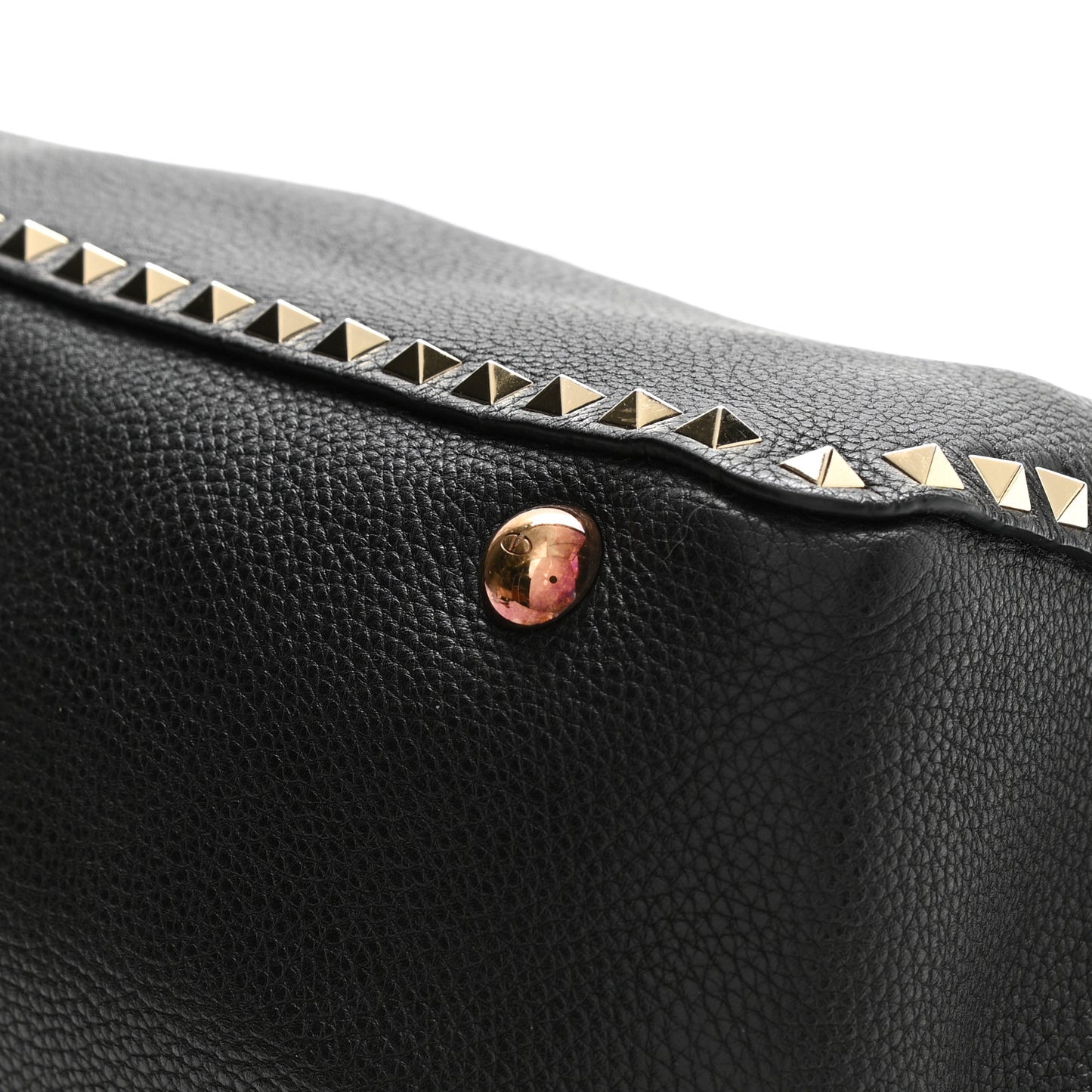 Pebbled Calfskin Medium Rockstud Tote Black