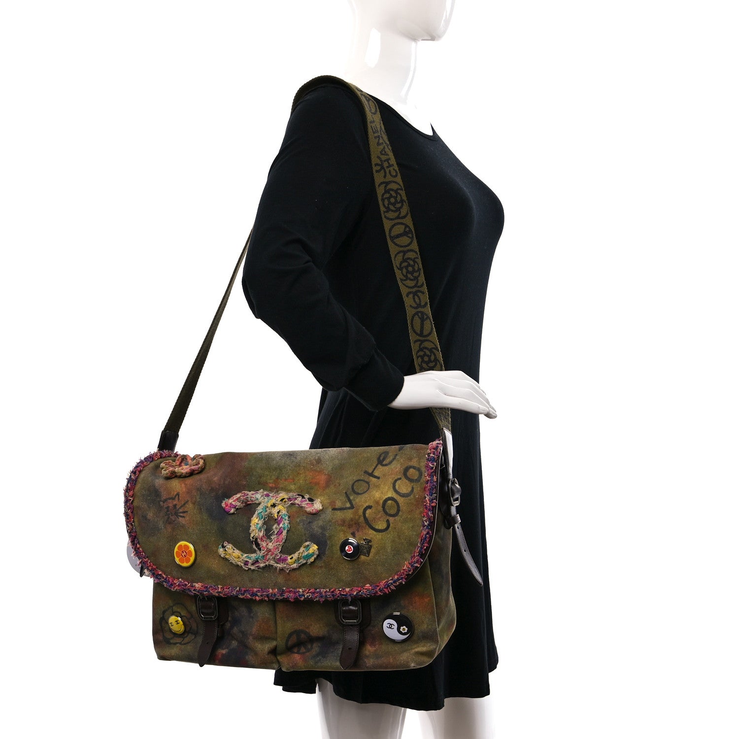 Chanel Washed Toile Large Graffiti On The Pavements Messenger Khaki Multicolor 2 of 9