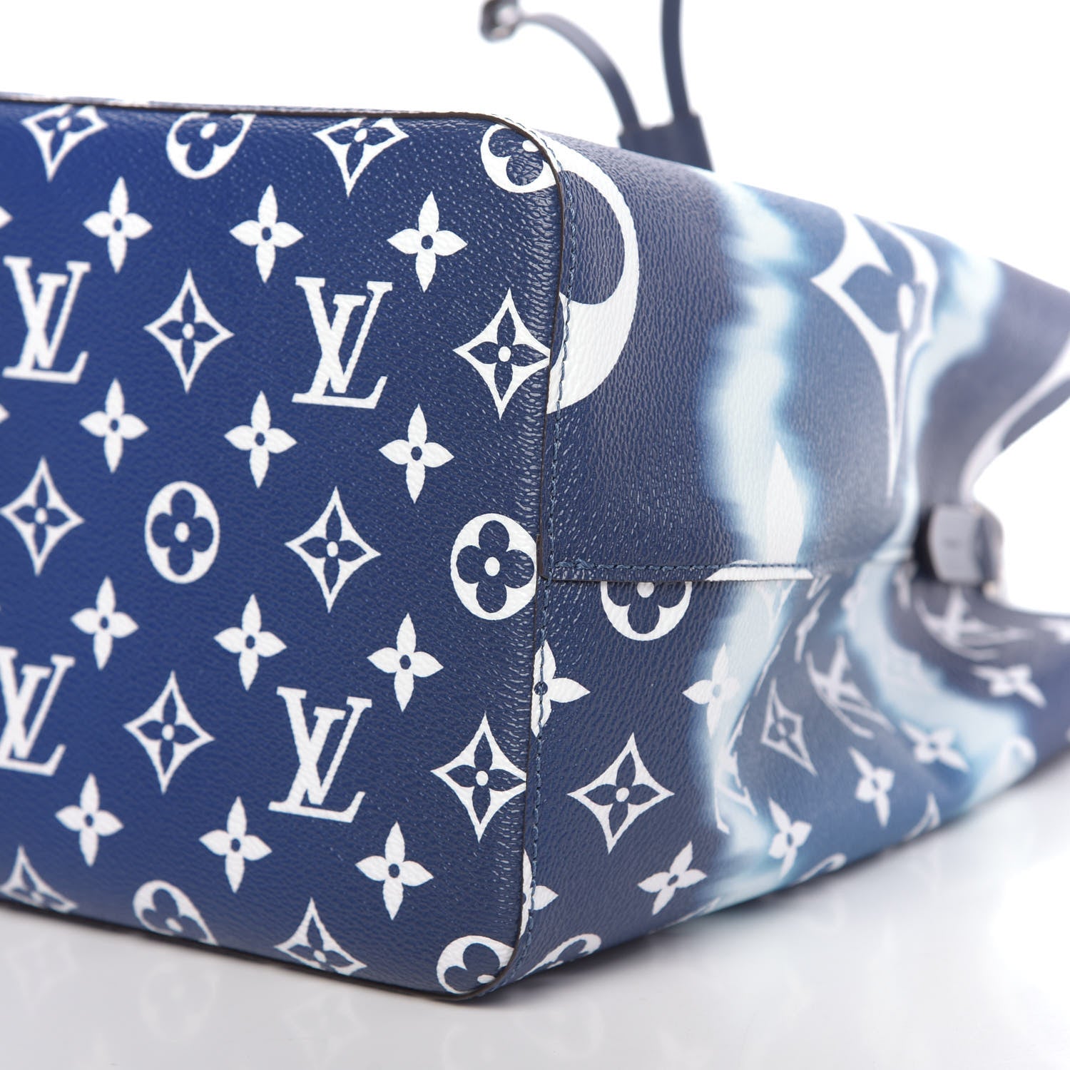 Louis Vuitton Monogram Escale Neonoe MM Blue 9 of 10