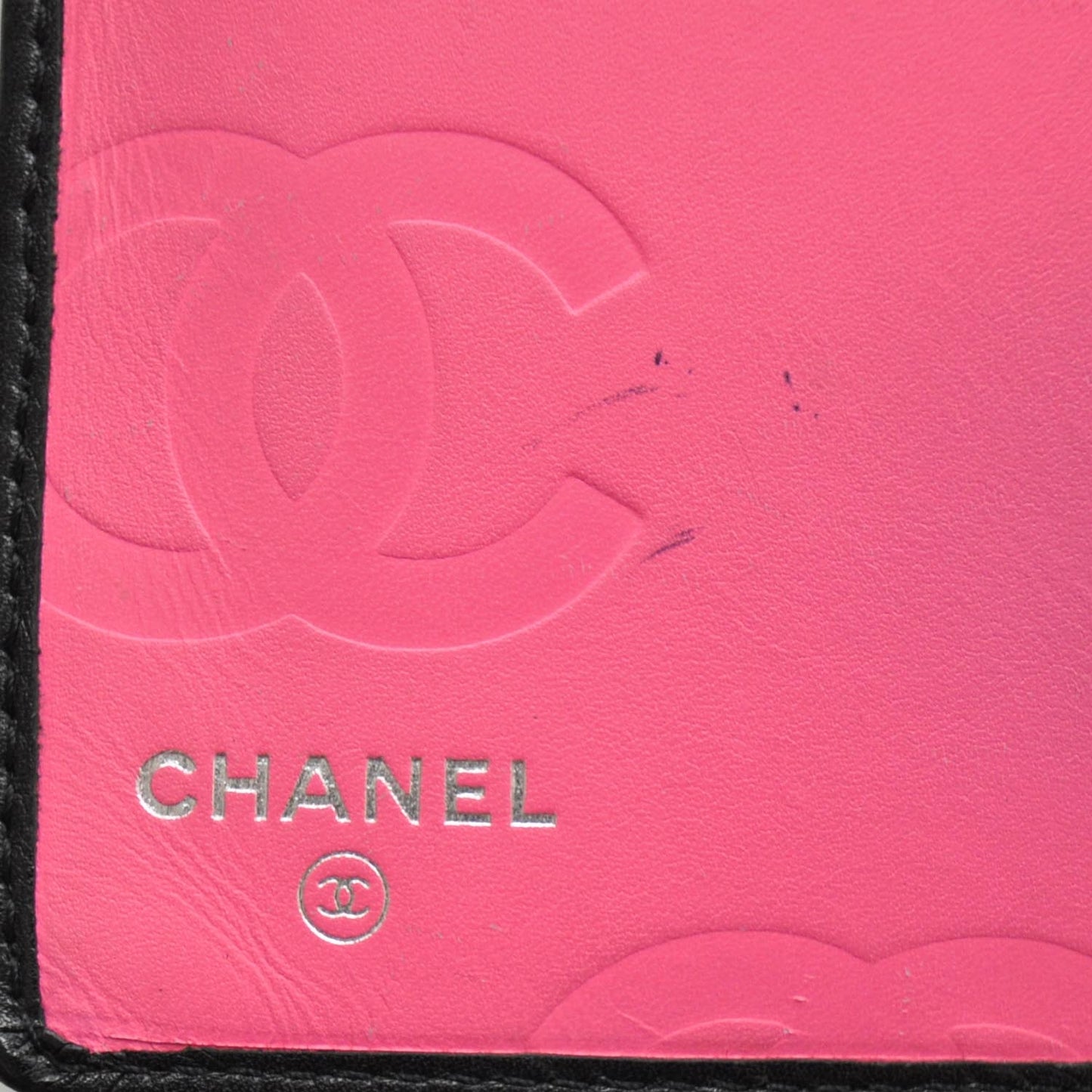 Calfskin Quilted Cambon Quilted Yen Wallet Black