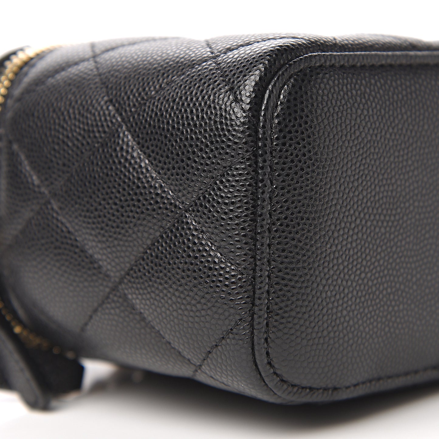 Caviar Quilted Mini Vanity Case With Chain Black