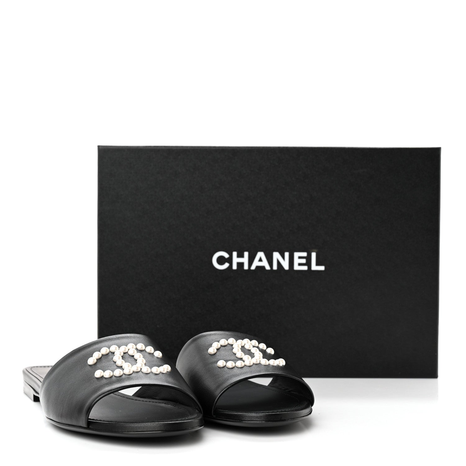 Chanel Lambskin Pearl CC Sandals 39 Black 11 of 11
