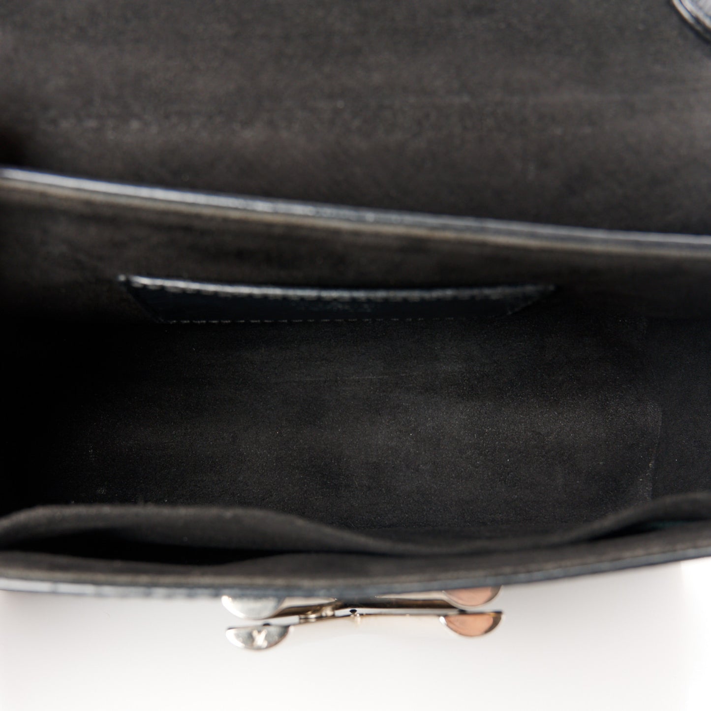 Epi Twist Shoulder Bag MM Black