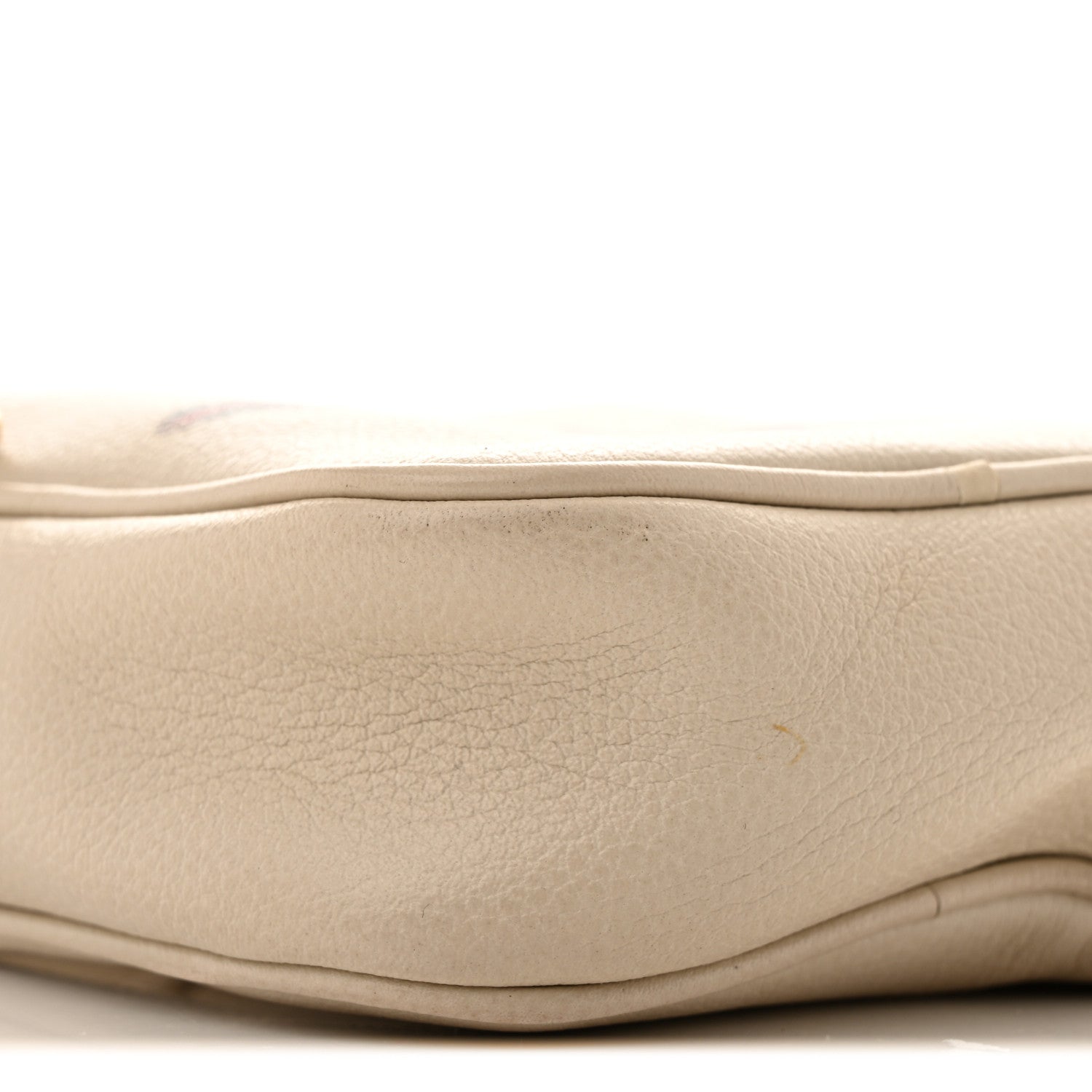 Gucci Grained Calfskin Mini Logo Messenger Bag White 9 of 14