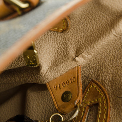 Louis Vuitton Monogram Petit Bucket 23 8 of 9