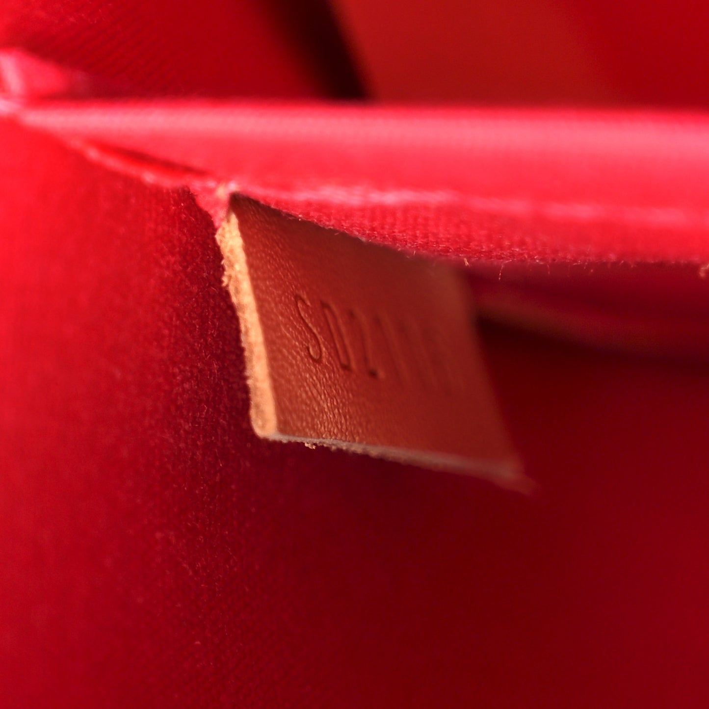 Vernis Alma BB Hot Pink