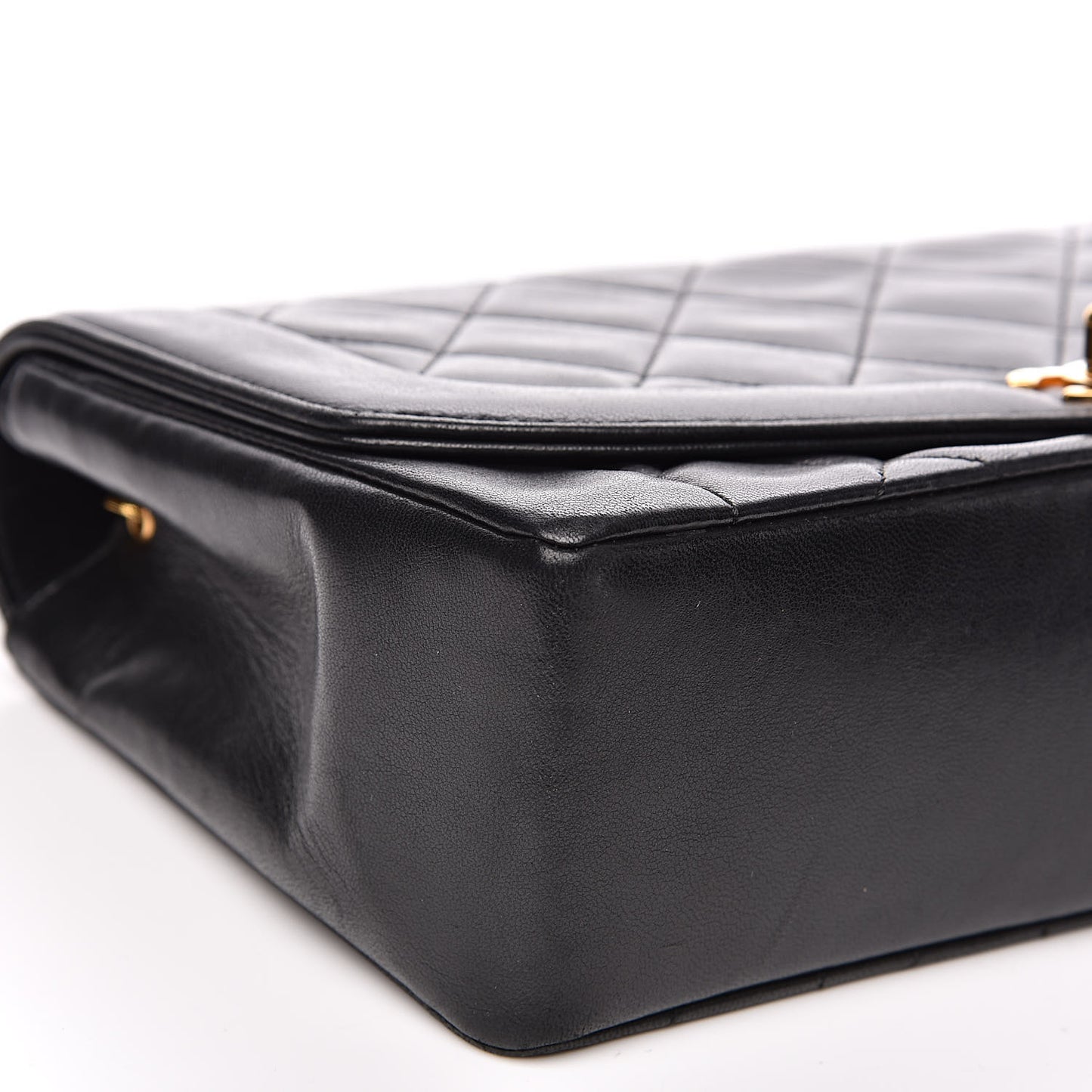 Lambskin Quilted Medium Single Flap Black