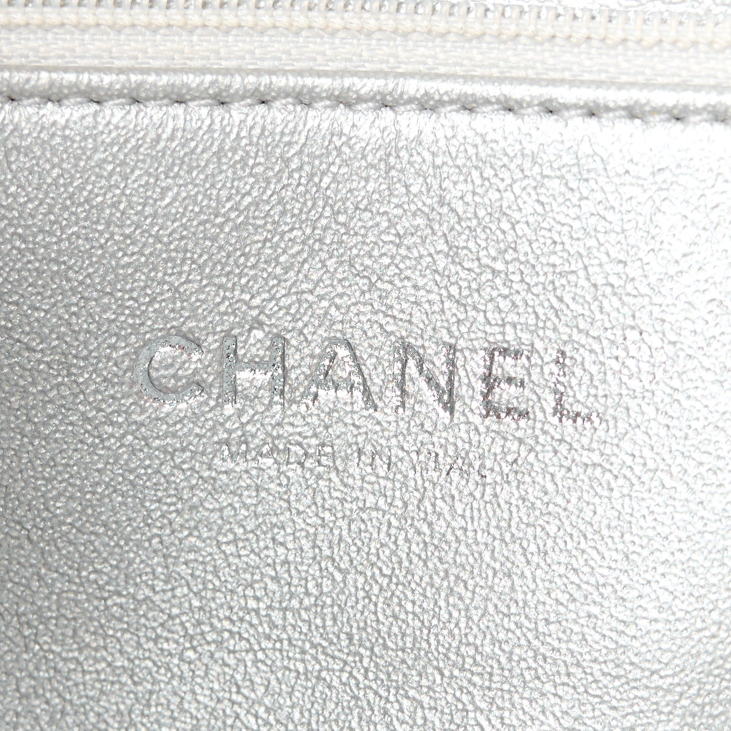 Metallic Caviar Quilted Small CC Filigree Flap Silver