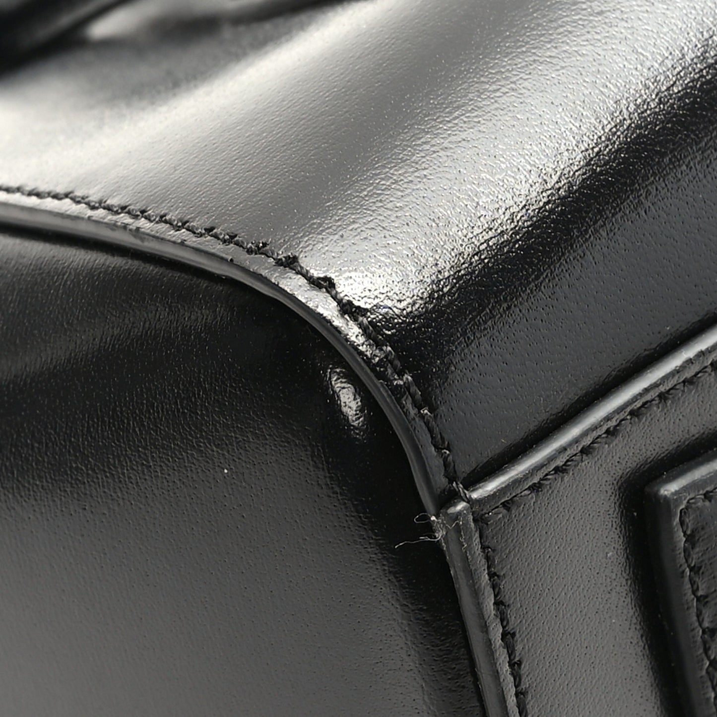 Box Calfskin Mini Lock Antigona Shoulder Bag Black