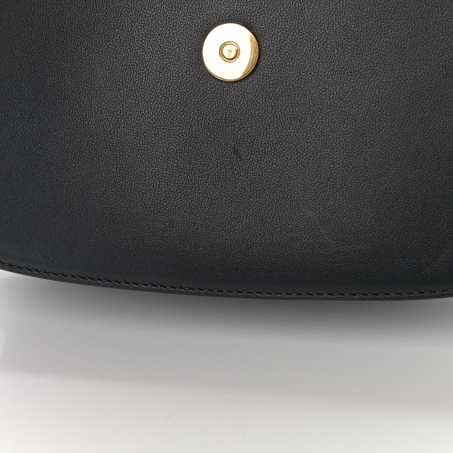 Valentino Garavani Smooth Calfskin Supervee Shoulder Bag Black 10 of 10