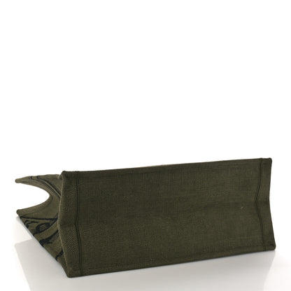 Christian Dior Canvas Jute Embroidered Medium Book Tote Green 4 of 9