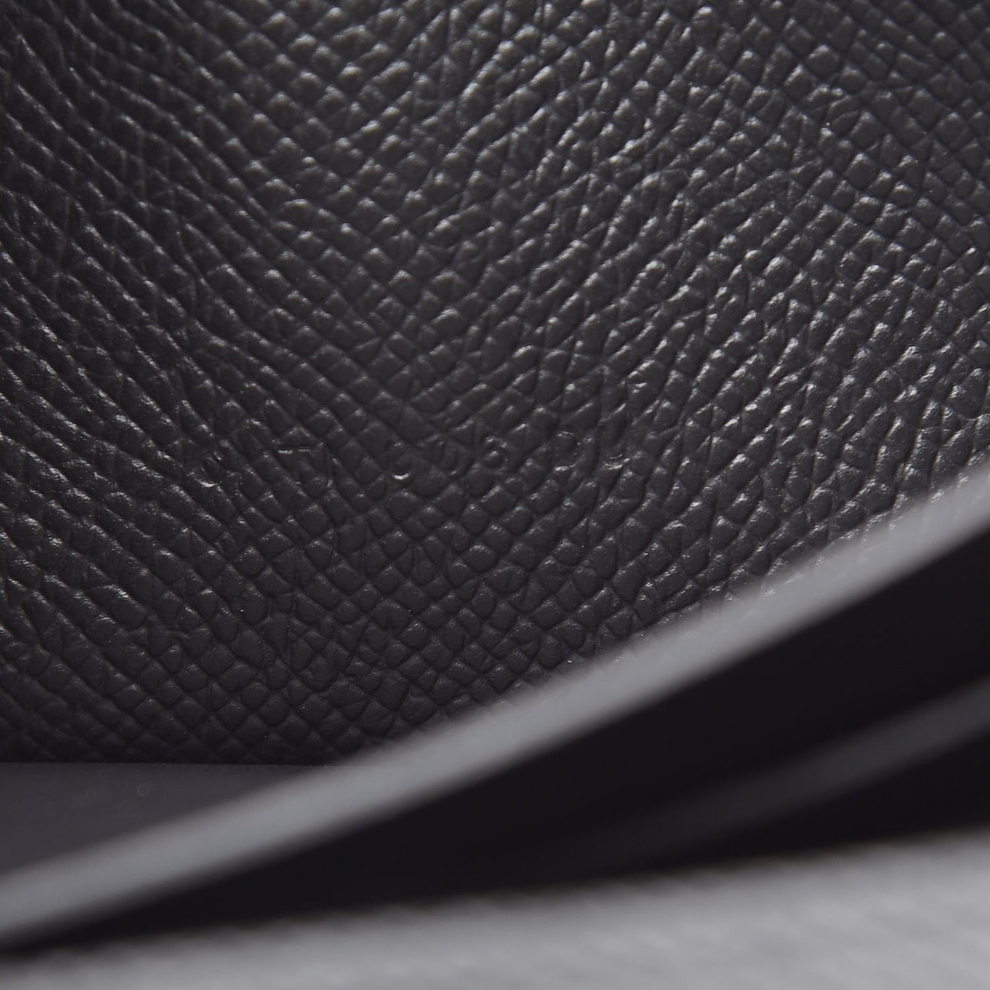 Epsom Kelly Longue Wallet Black
