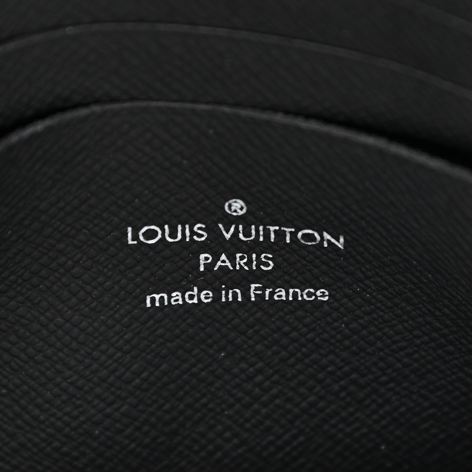Louis Vuitton Monogram Eclipse Discovery Pochette 6 of 11