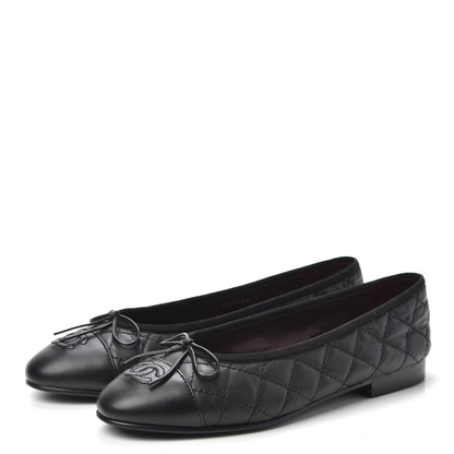 Chanel Aged Calfskin Quilted CC Cap Toe Ballerina Flats 36.5 Black 3 of 7