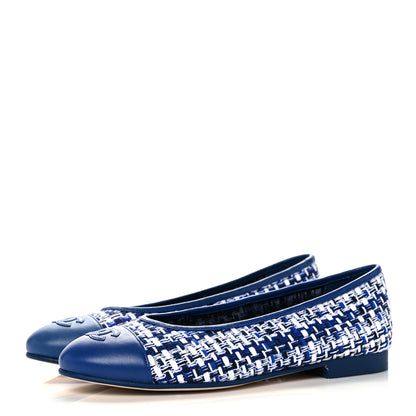 Chanel Tweed Lambskin CC Cap Toe Ballerina Flats 37.5 White Blue 3 of 9